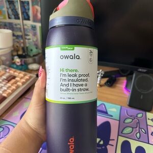 Owala FreeSip Stainless Steel Water Bottle / 40oz / Color: Solar Coaster